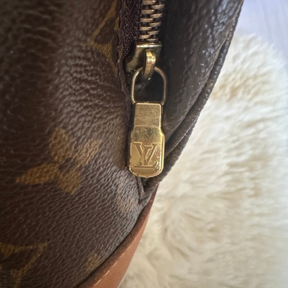 Louis Vuitton Classic Monogram Tan and Brown Backpack - Picture 10 of 13
